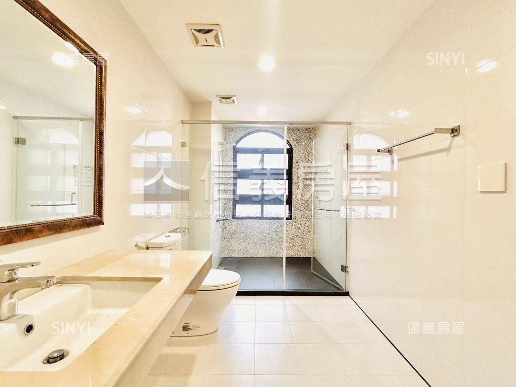 十二期巴洛克臨路別墅房屋室內格局與周邊環境