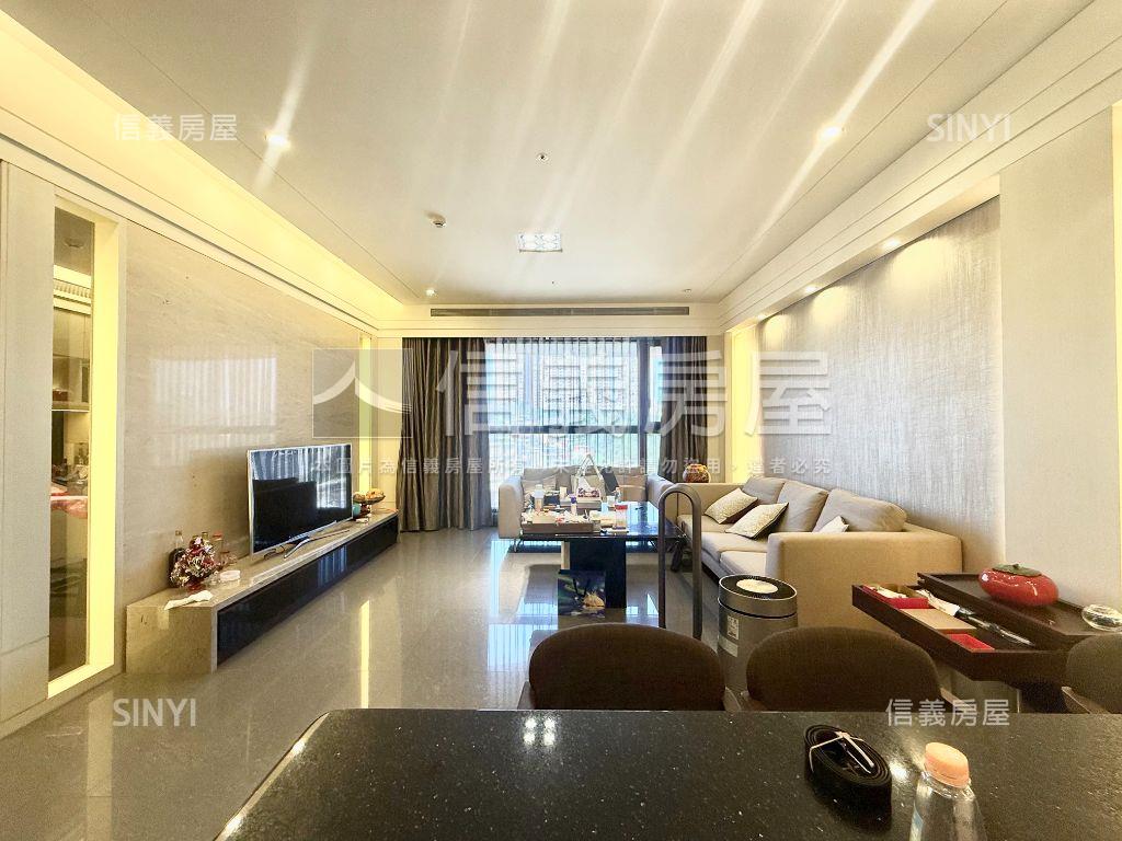 高大上★迎東湖四房雙車位房屋室內格局與周邊環境