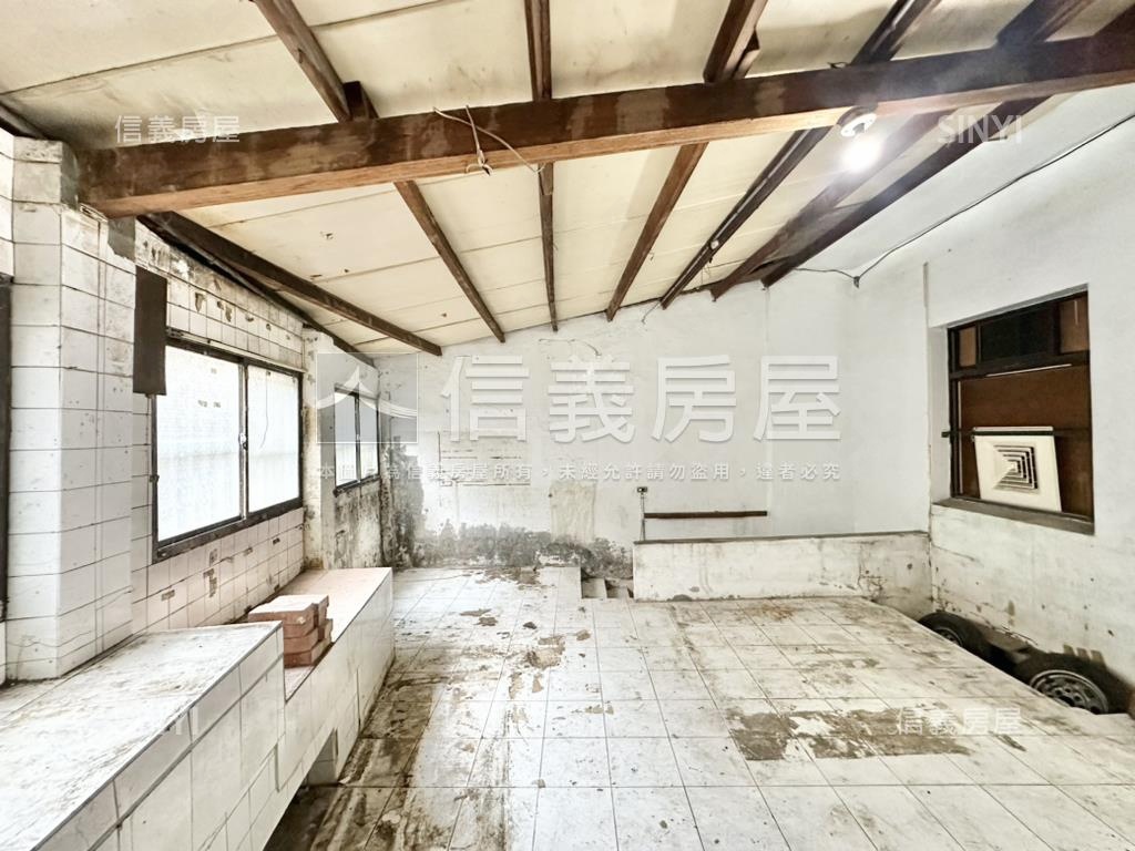 江子翠金店面民治街大面寬房屋室內格局與周邊環境