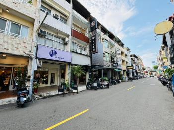 新堀江商圈潮流金店面