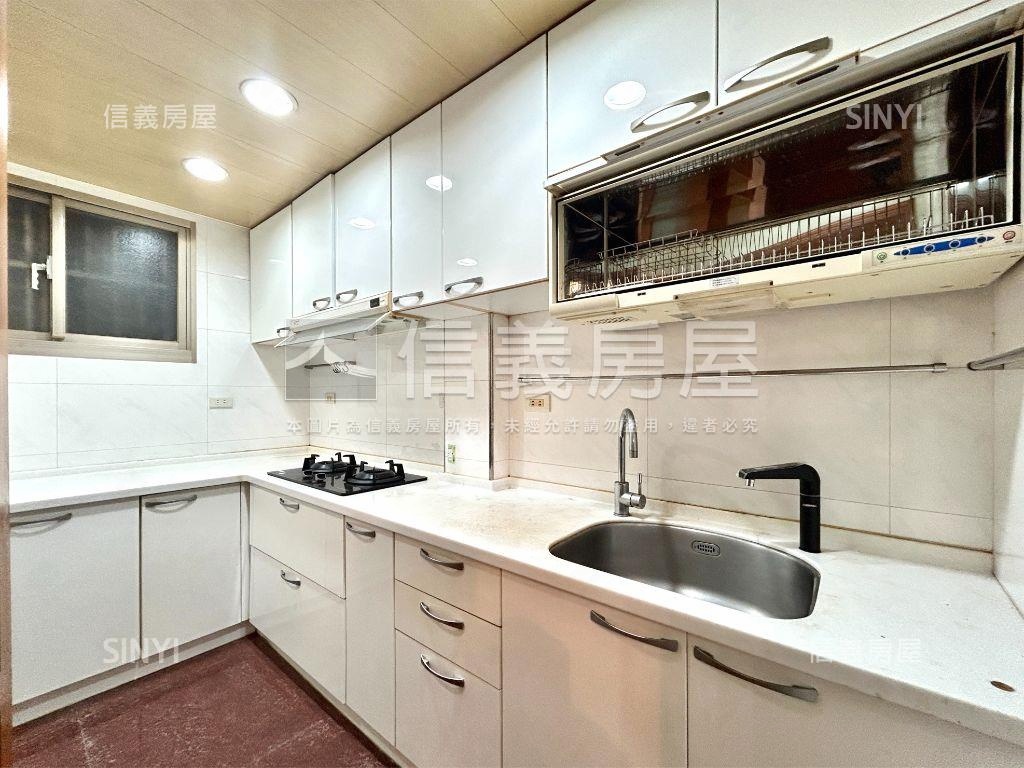 保平路一樓稀有釋出房屋室內格局與周邊環境