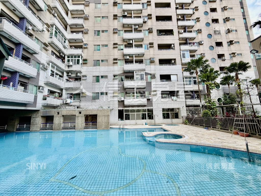 美麗皇家陽台景觀大套房房屋室內格局與周邊環境