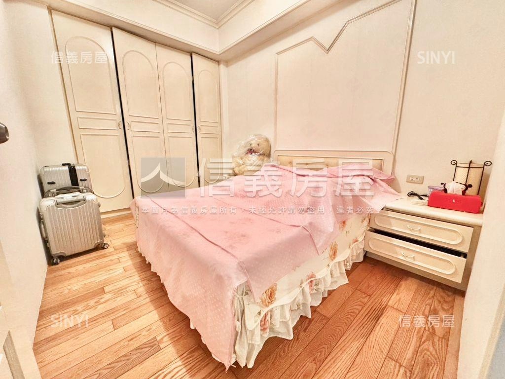 花園新城景觀庭院一樓房屋室內格局與周邊環境