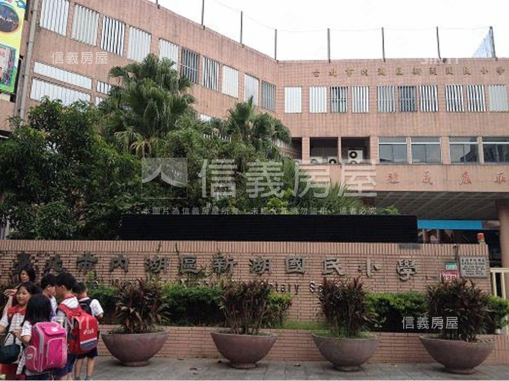 四期旁稀有三樓美寓房屋室內格局與周邊環境