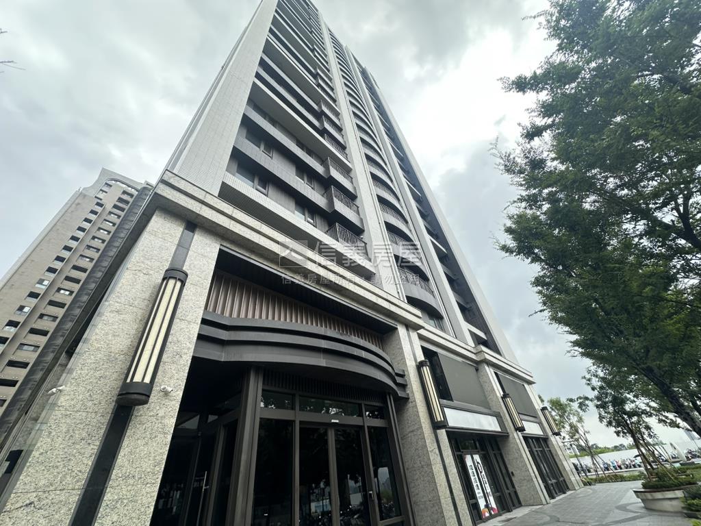一綻高樓２房房屋室內格局與周邊環境