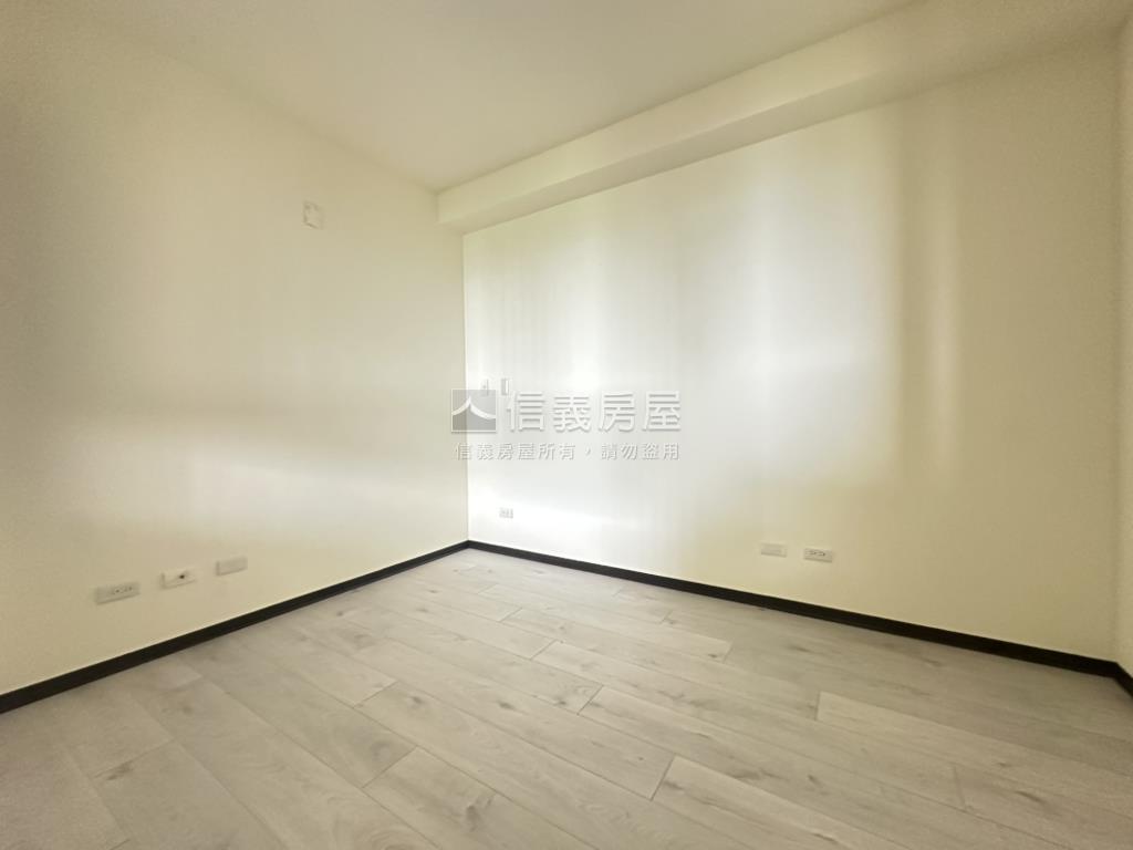 一綻高樓２房房屋室內格局與周邊環境