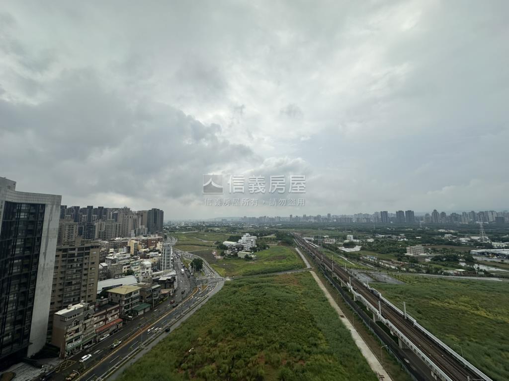 一綻高樓２房房屋室內格局與周邊環境