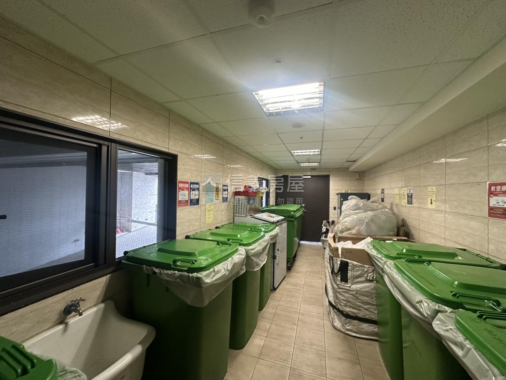 一綻高樓２房房屋室內格局與周邊環境