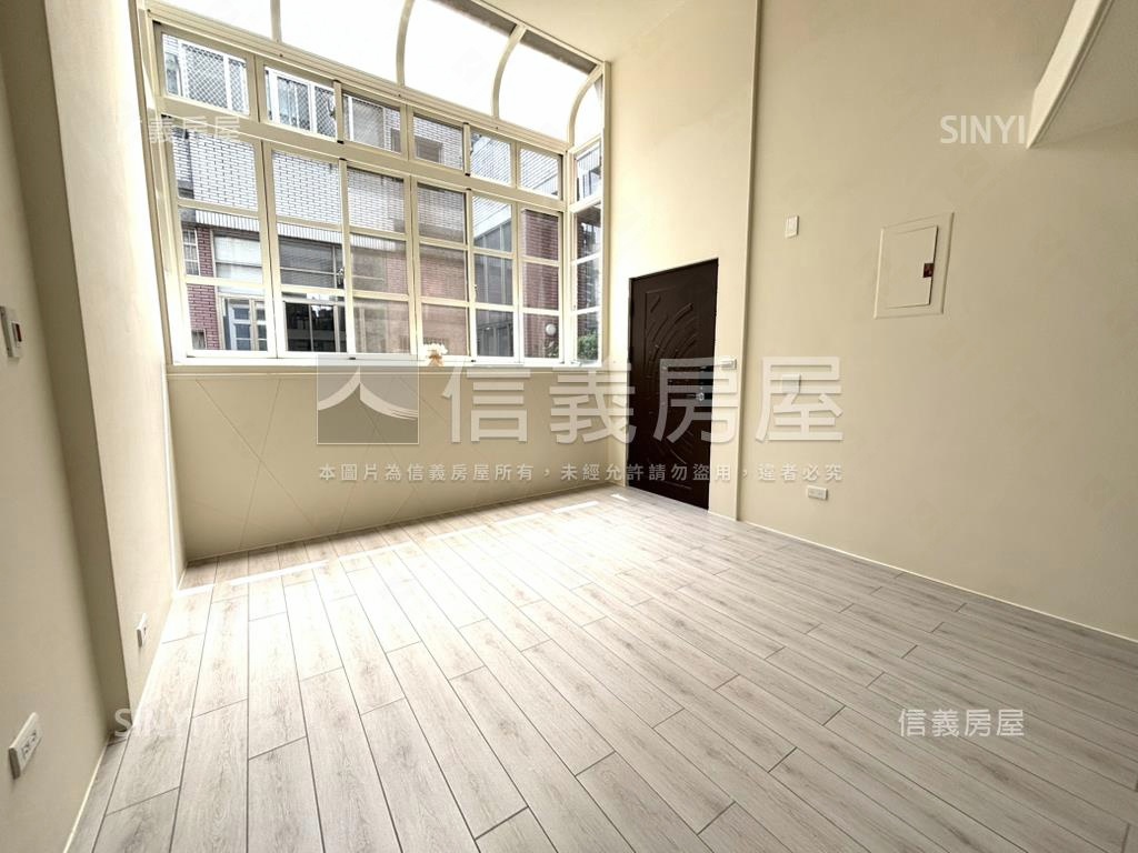 高第大廈●次頂樓裝潢好宅房屋室內格局與周邊環境