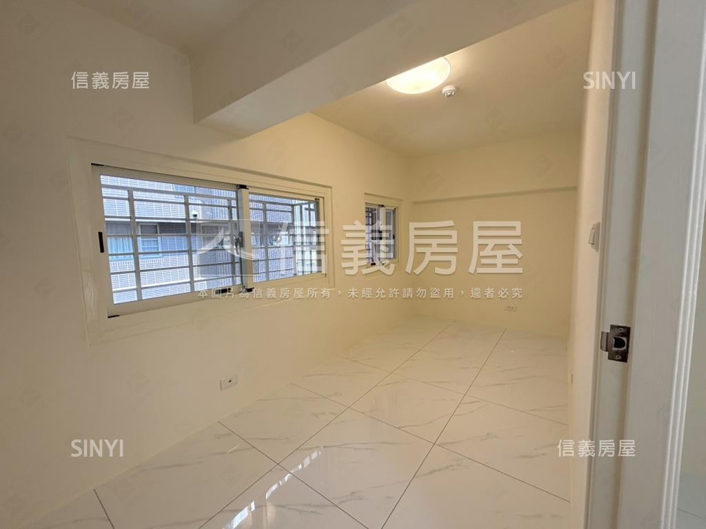 高第大廈●次頂樓裝潢好宅房屋室內格局與周邊環境