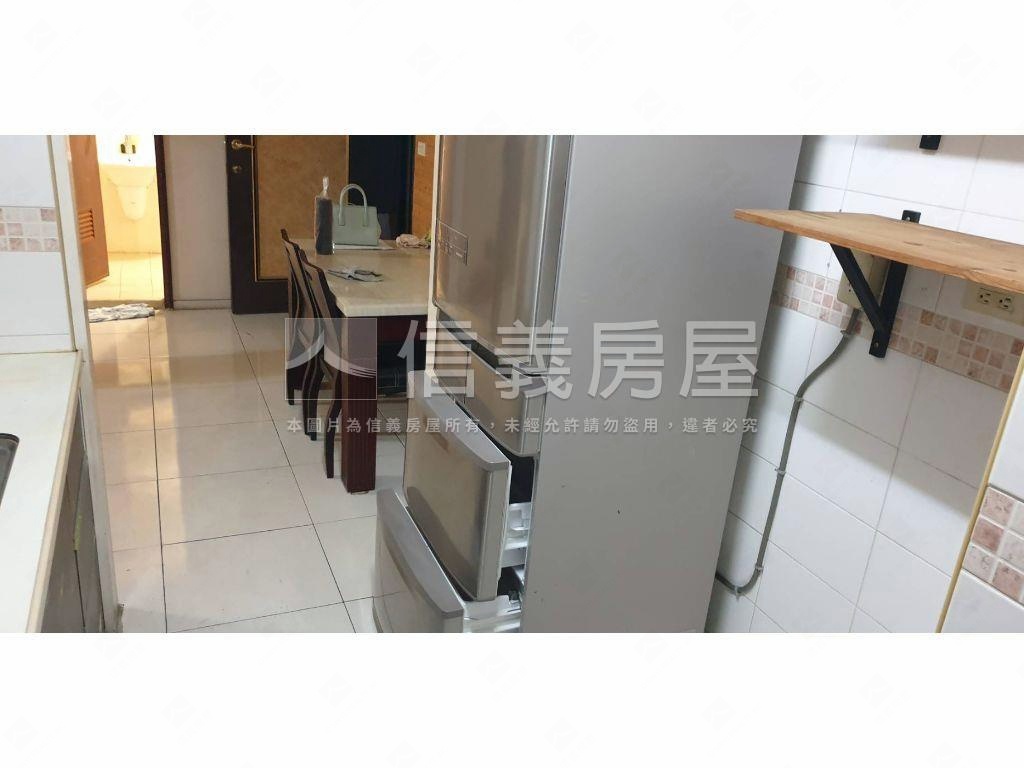 福懋．采華天邊間三房車位房屋室內格局與周邊環境