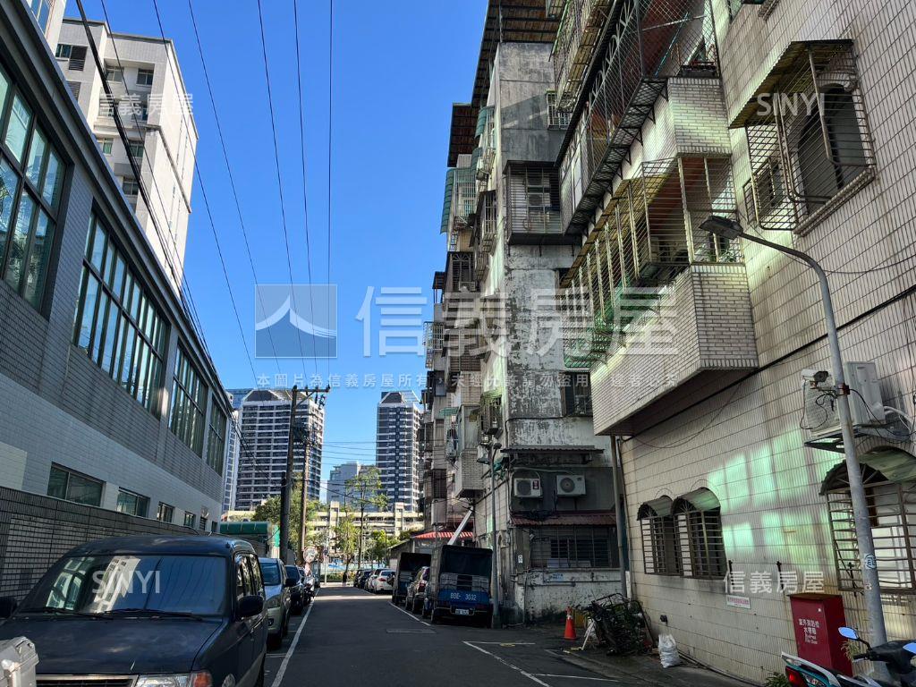 南港新都重陽廠辦Ｂ房屋室內格局與周邊環境