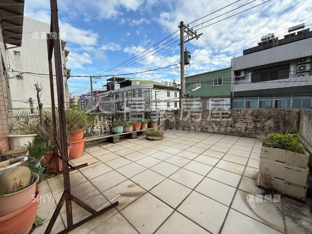 菓林透天店面房屋室內格局與周邊環境