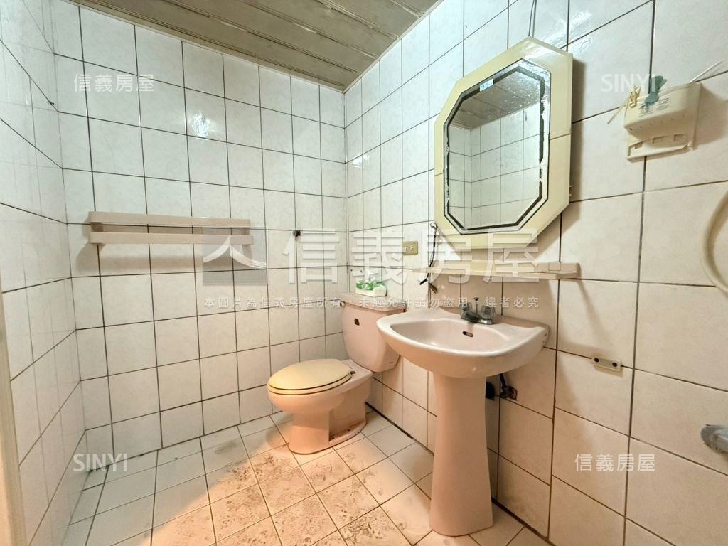 菓林透天店面房屋室內格局與周邊環境