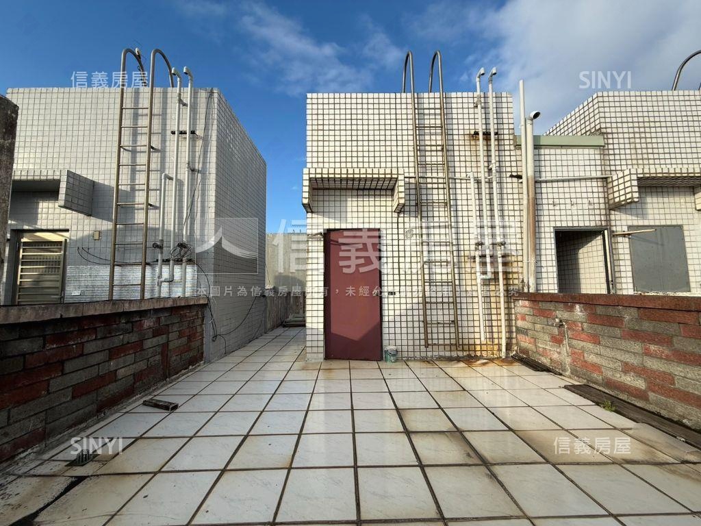 菓林透天店面房屋室內格局與周邊環境