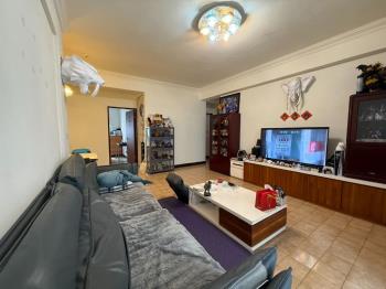 商三★近松山車站黃金美寓