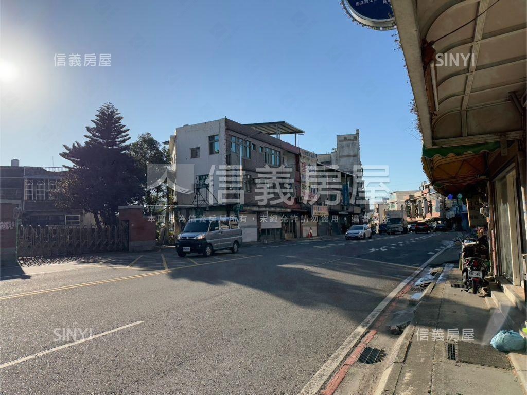 近交流道和平路透天房屋室內格局與周邊環境
