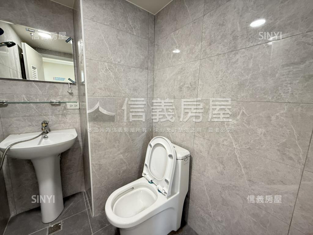 南屯三面採光邊間三房房屋室內格局與周邊環境