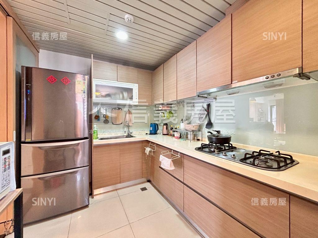 遠雄文青高樓溫馨美屋房屋室內格局與周邊環境