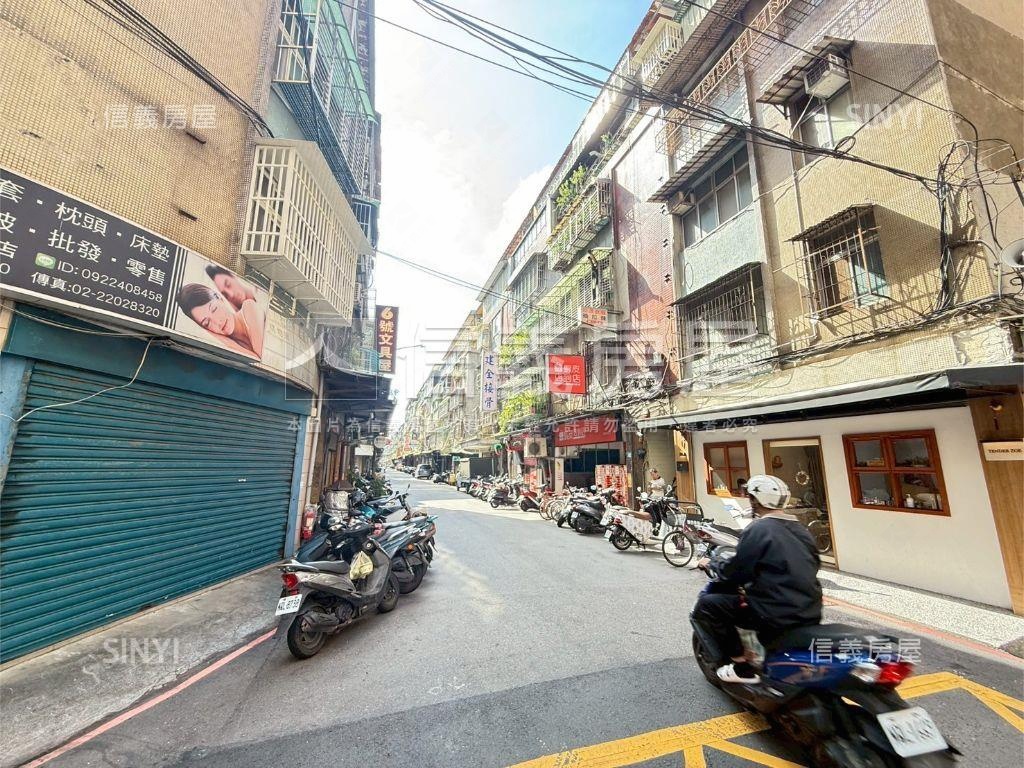 丹鳳捷運～時尚美套房房屋室內格局與周邊環境