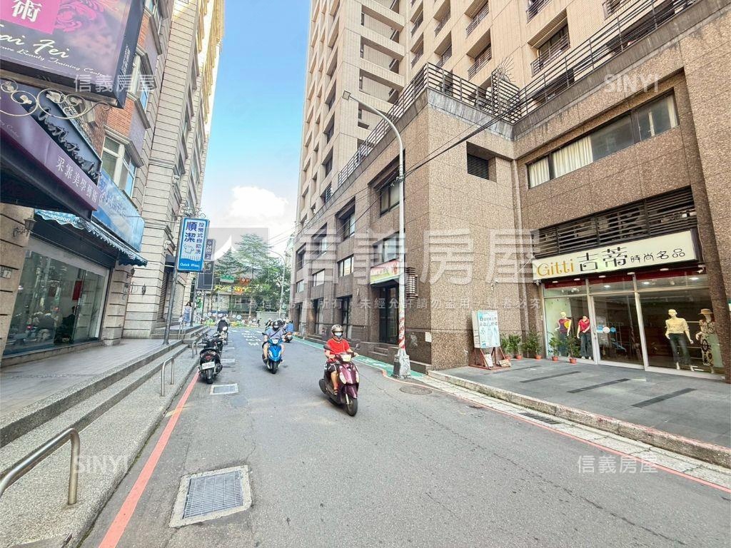 丹鳳捷運～時尚美套房房屋室內格局與周邊環境