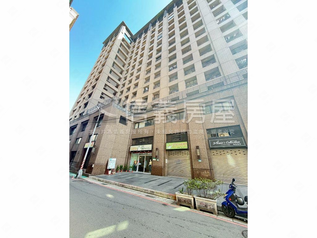 丹鳳捷運～時尚美套房房屋室內格局與周邊環境