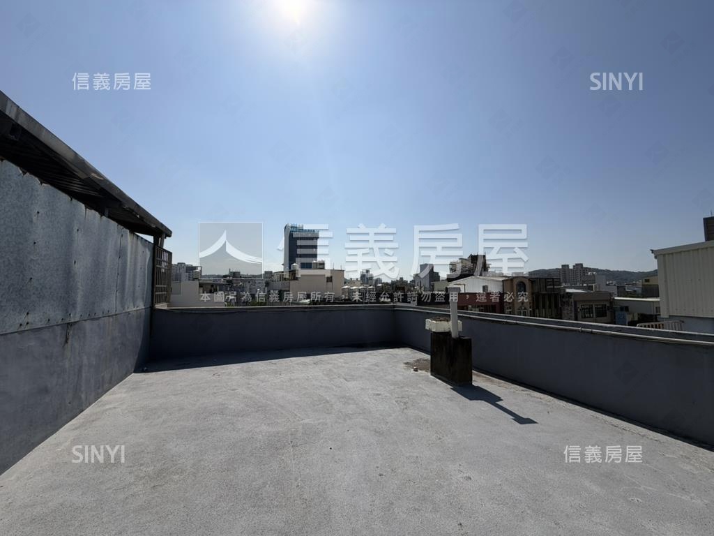 中華路二段角間透店房屋室內格局與周邊環境