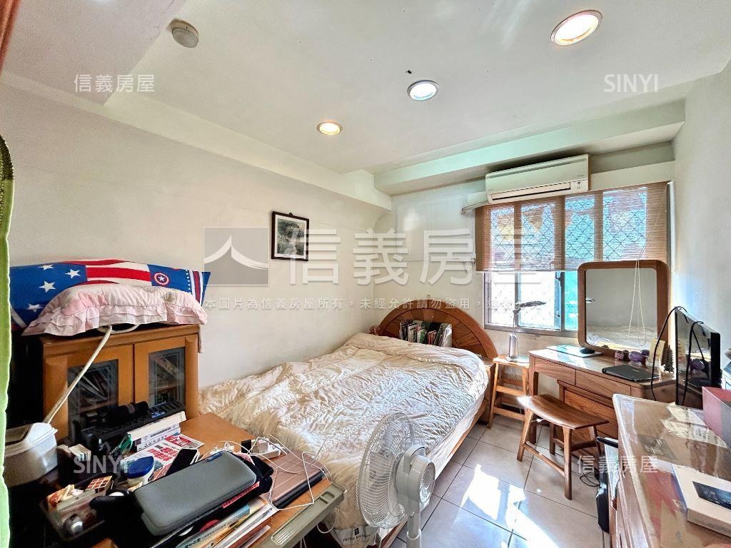 優質學區冠德電梯三房房屋室內格局與周邊環境