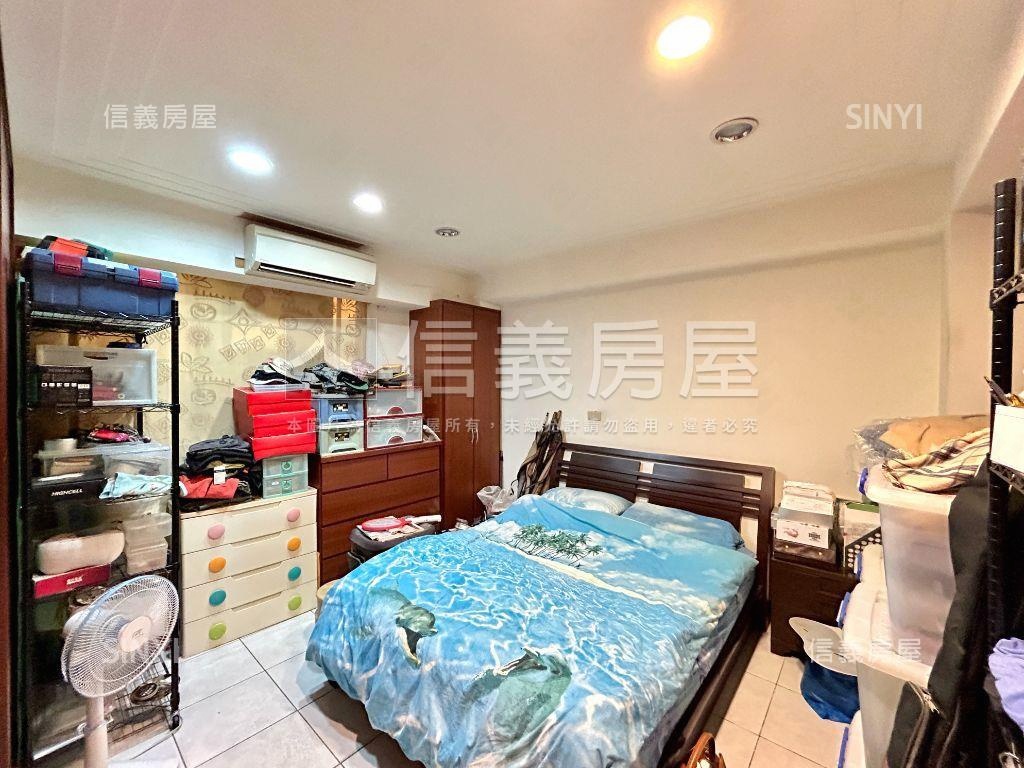 優質學區冠德電梯三房房屋室內格局與周邊環境