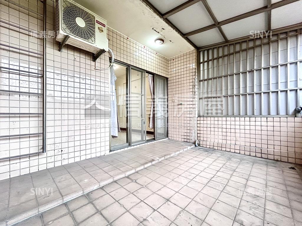 面河景首排車庫透天房屋室內格局與周邊環境