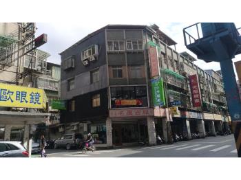 ★正松山路角窗金店面★