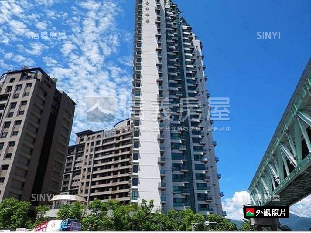 全坤澄峰店面房屋室內格局與周邊環境
