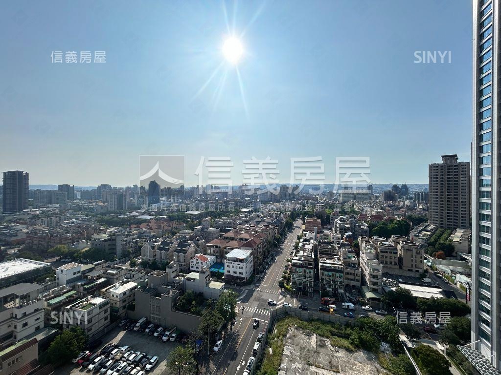 市政１號院高樓視野美宅房屋室內格局與周邊環境