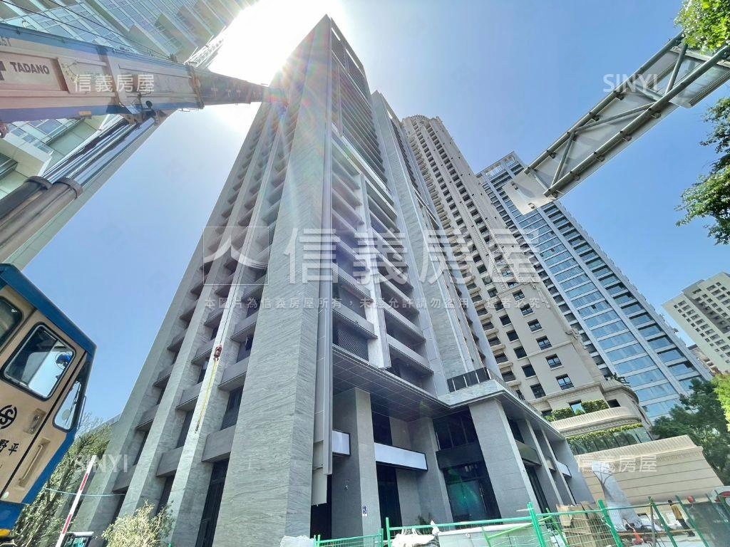 市政１號院高樓視野美宅房屋室內格局與周邊環境