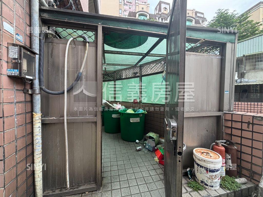 免整理入住的兩房美宅房屋室內格局與周邊環境