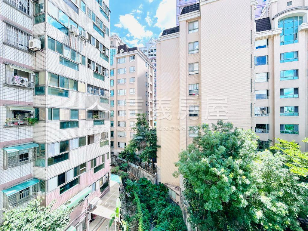免整理入住的兩房美宅房屋室內格局與周邊環境