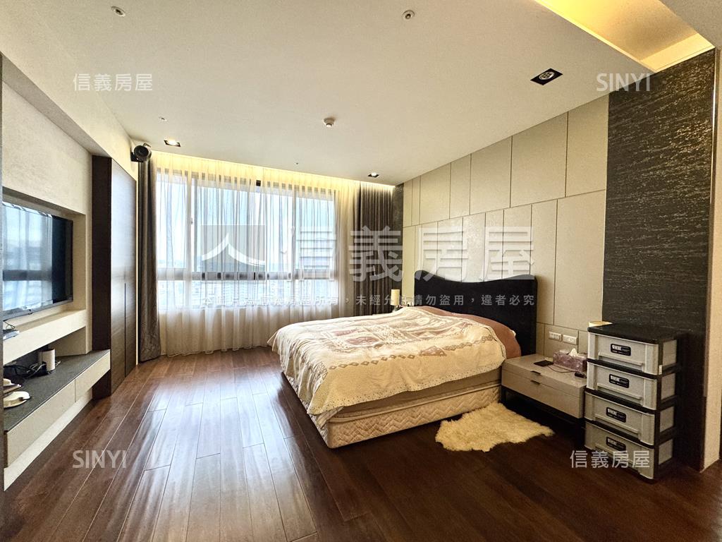 市府特區．精裝豪邸房屋室內格局與周邊環境