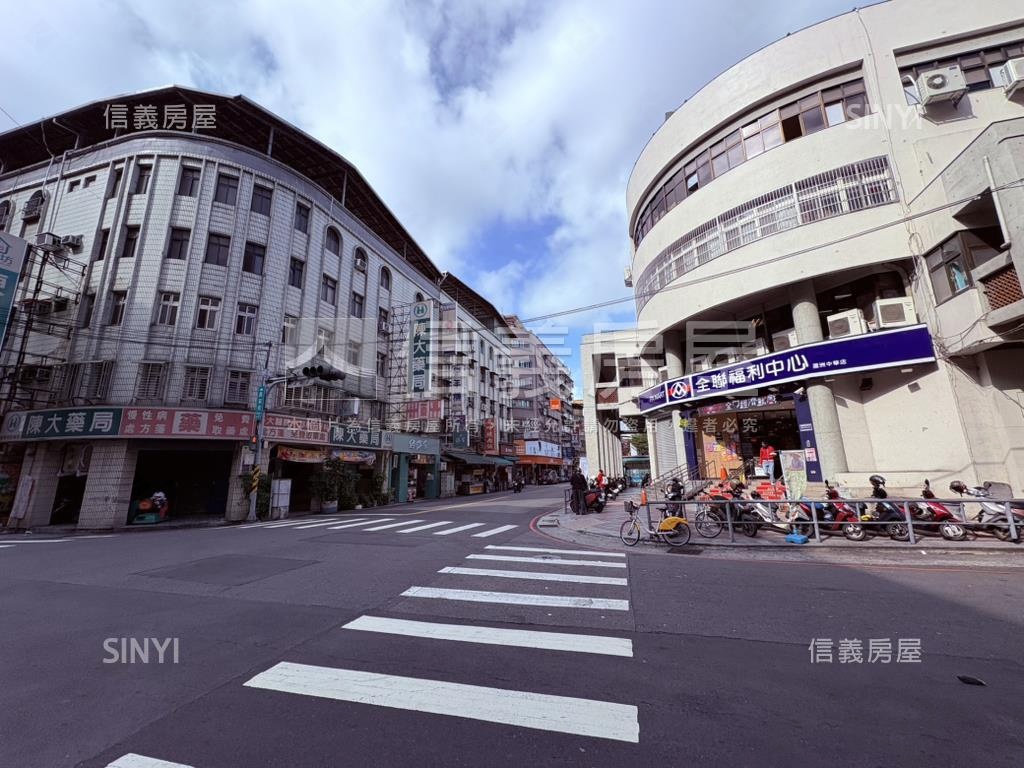 中原路面寬金店面房屋室內格局與周邊環境