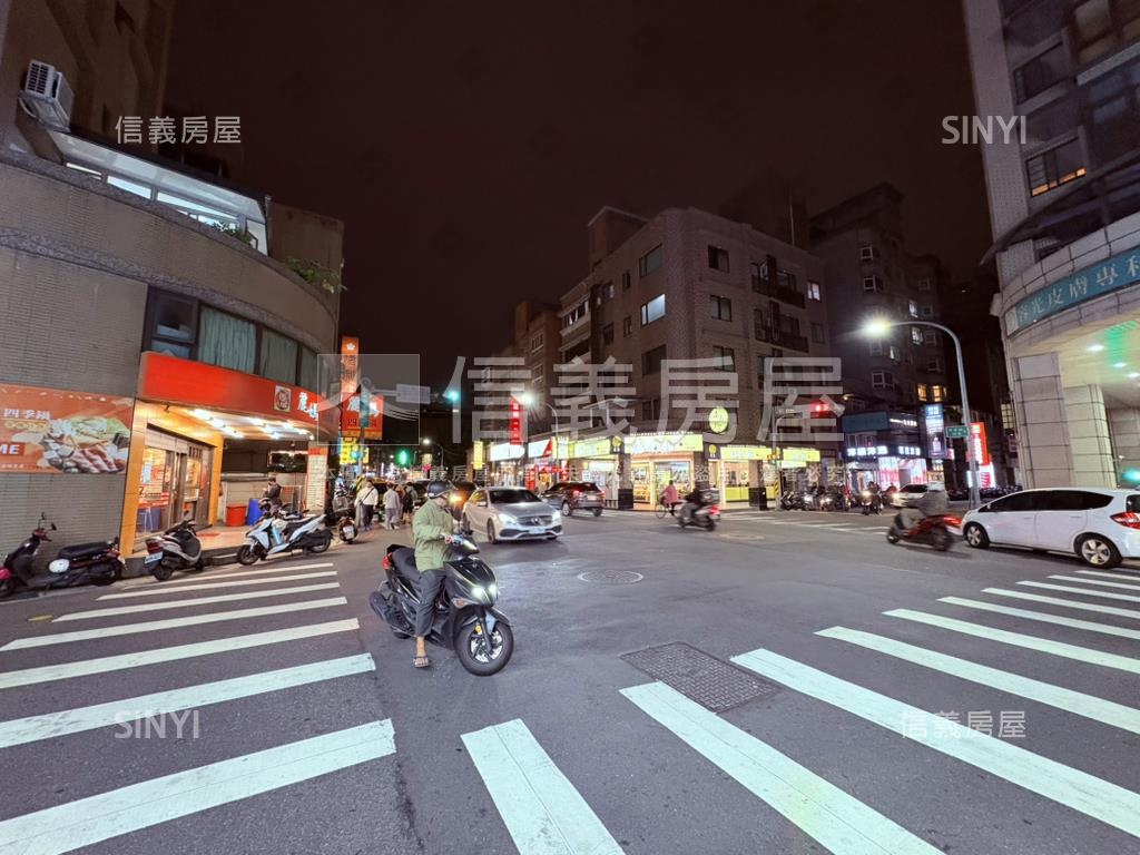 中原路面寬金店面房屋室內格局與周邊環境