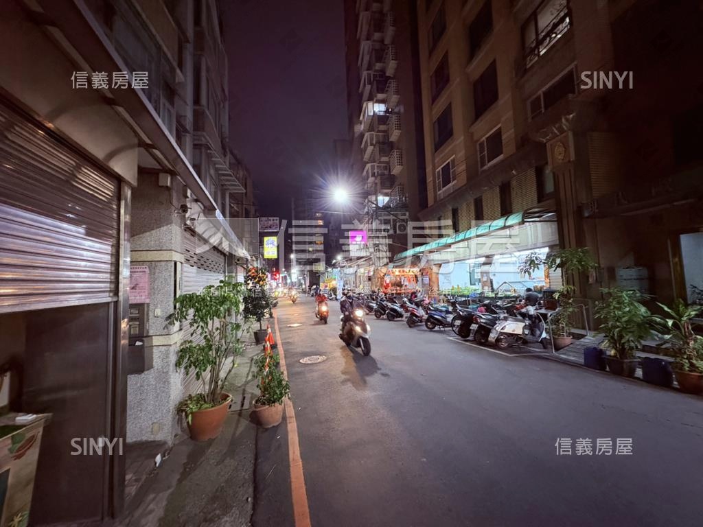 中原路面寬金店面房屋室內格局與周邊環境