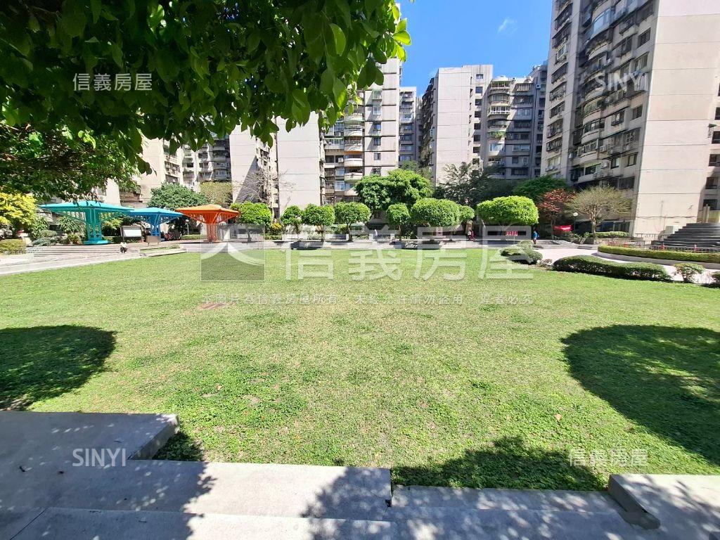 捷運南京復興景觀高樓３房房屋室內格局與周邊環境