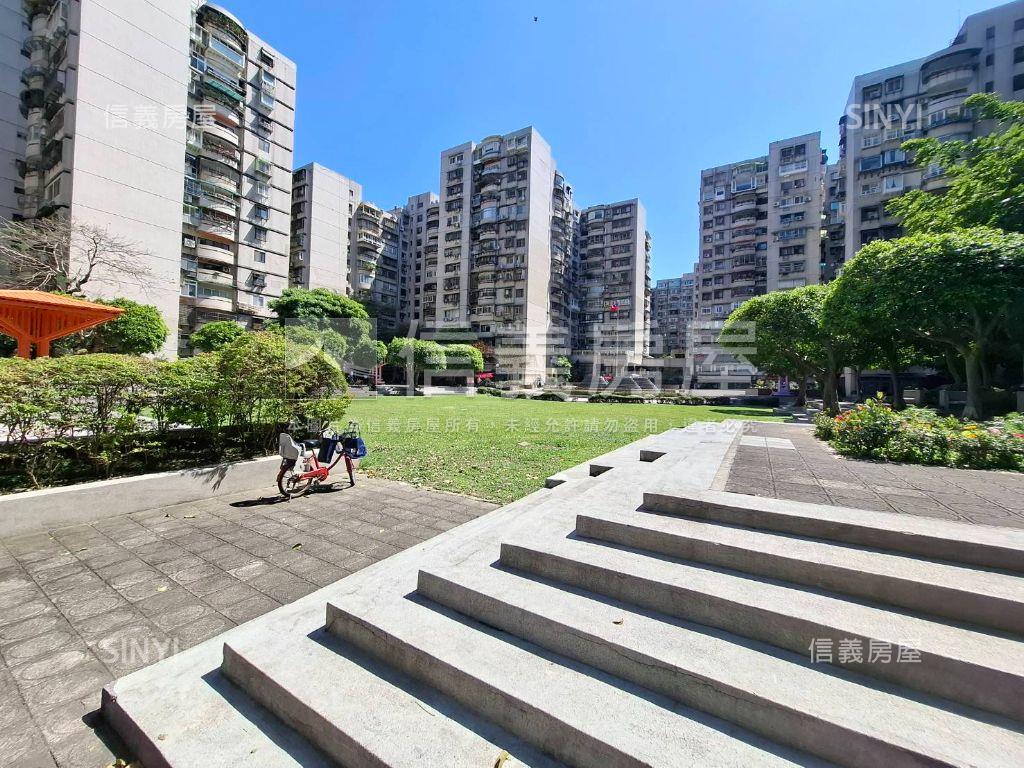 捷運南京復興景觀高樓３房房屋室內格局與周邊環境