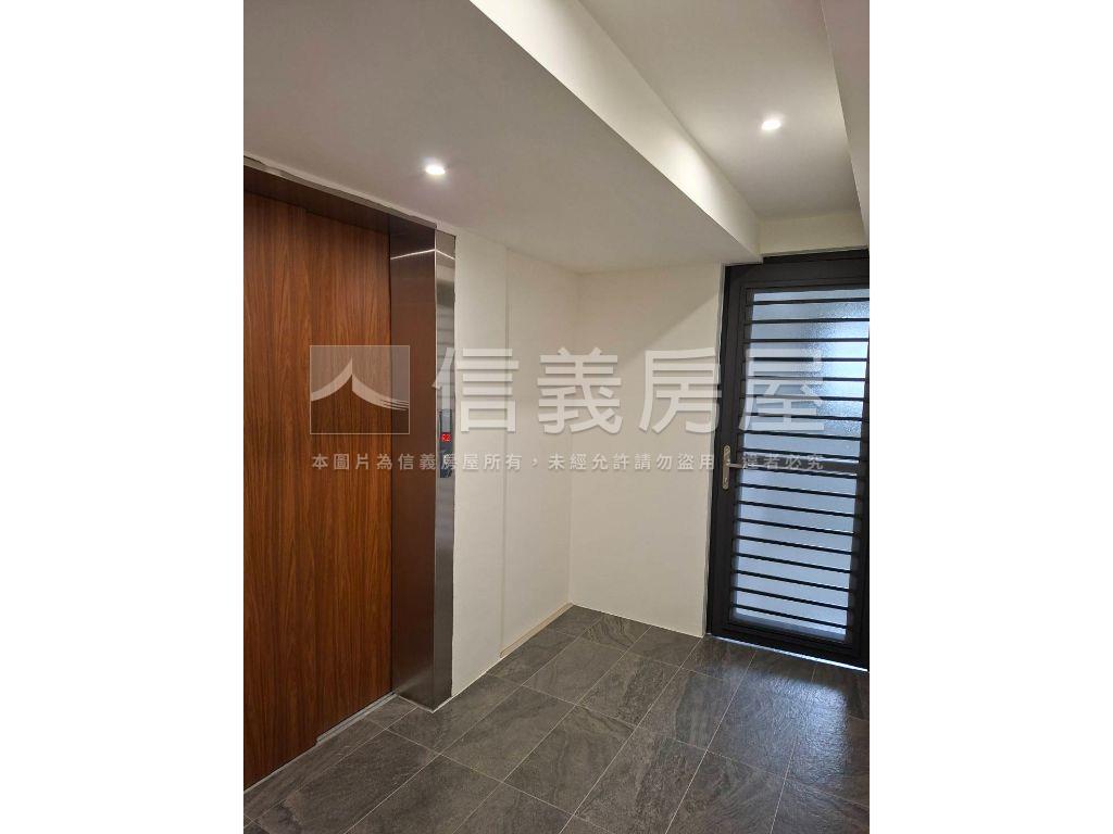 新案！全新電梯套房獨洗曬房屋室內格局與周邊環境