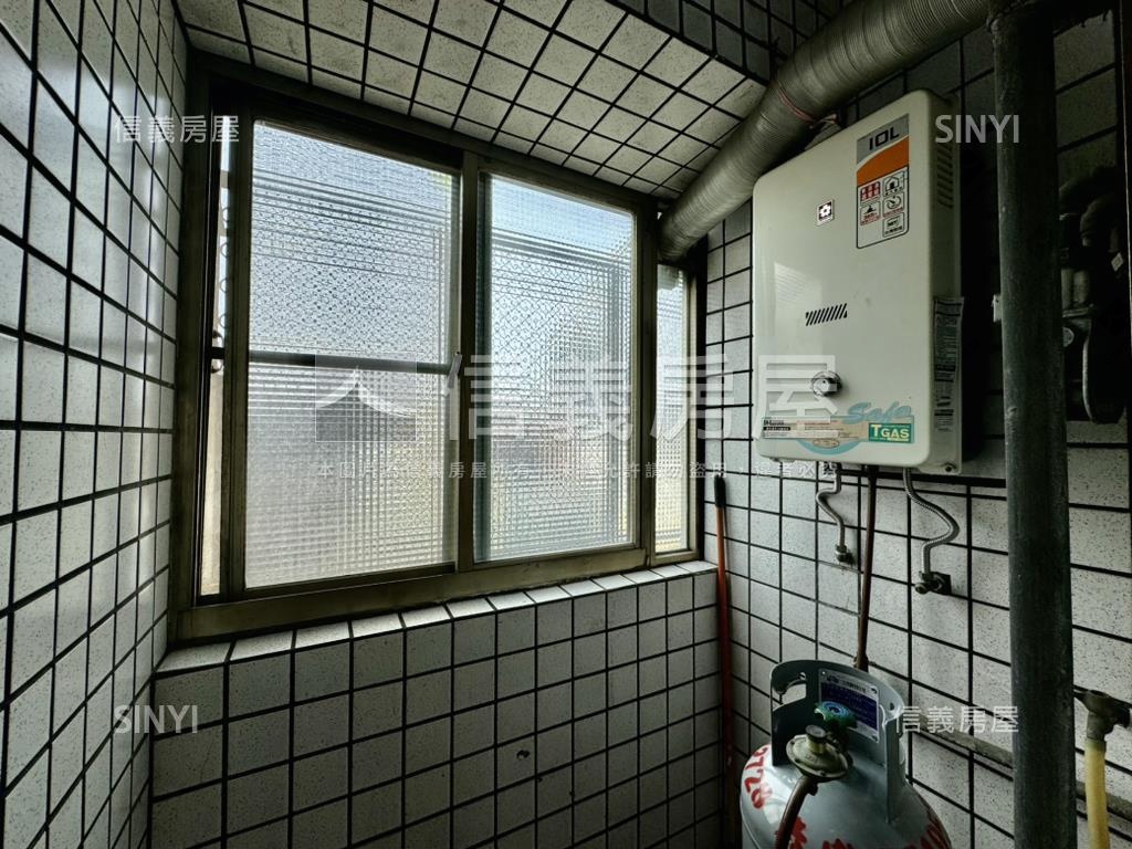 ㊣衛武營明亮三房好成家房屋室內格局與周邊環境