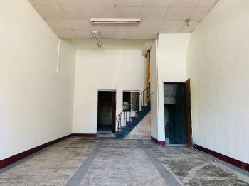 瑞隆商圈車水馬龍透天店面