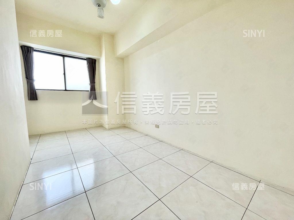 近文創園區低總價三房房屋室內格局與周邊環境