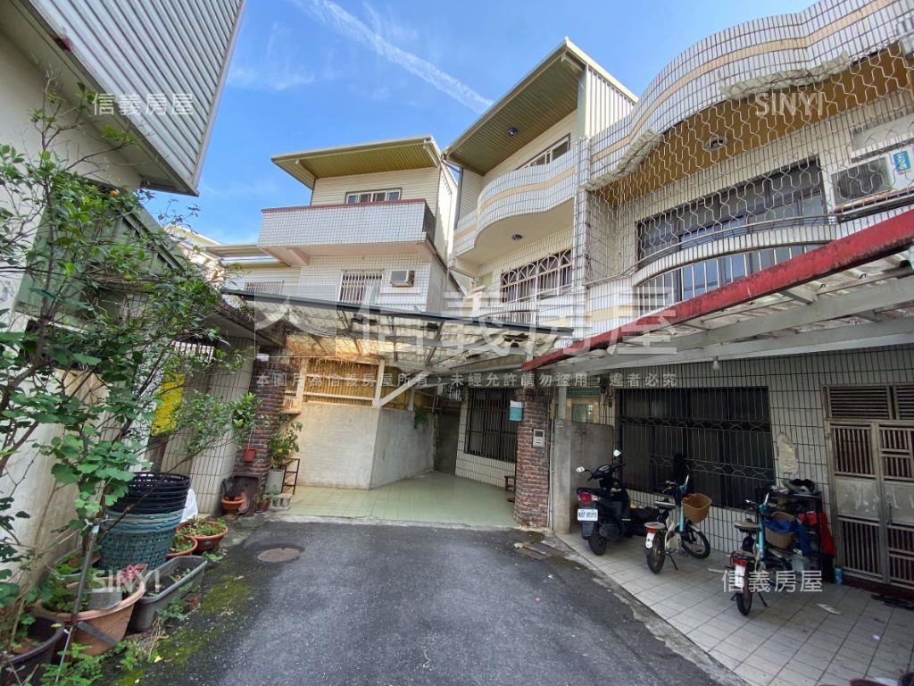 鳳凰１０１稀有２房車位房屋室內格局與周邊環境