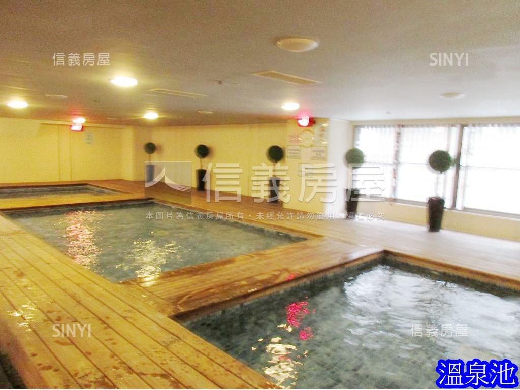 台北人次高樓兩房車位房屋室內格局與周邊環境