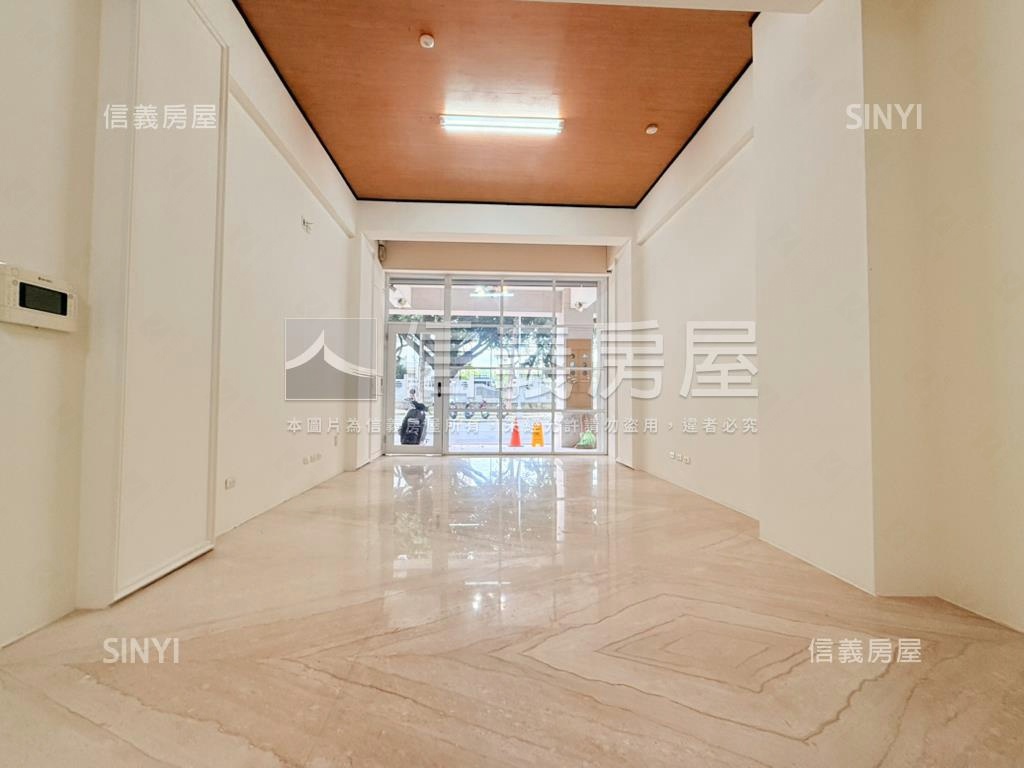 校園首排電梯透天店面房屋室內格局與周邊環境
