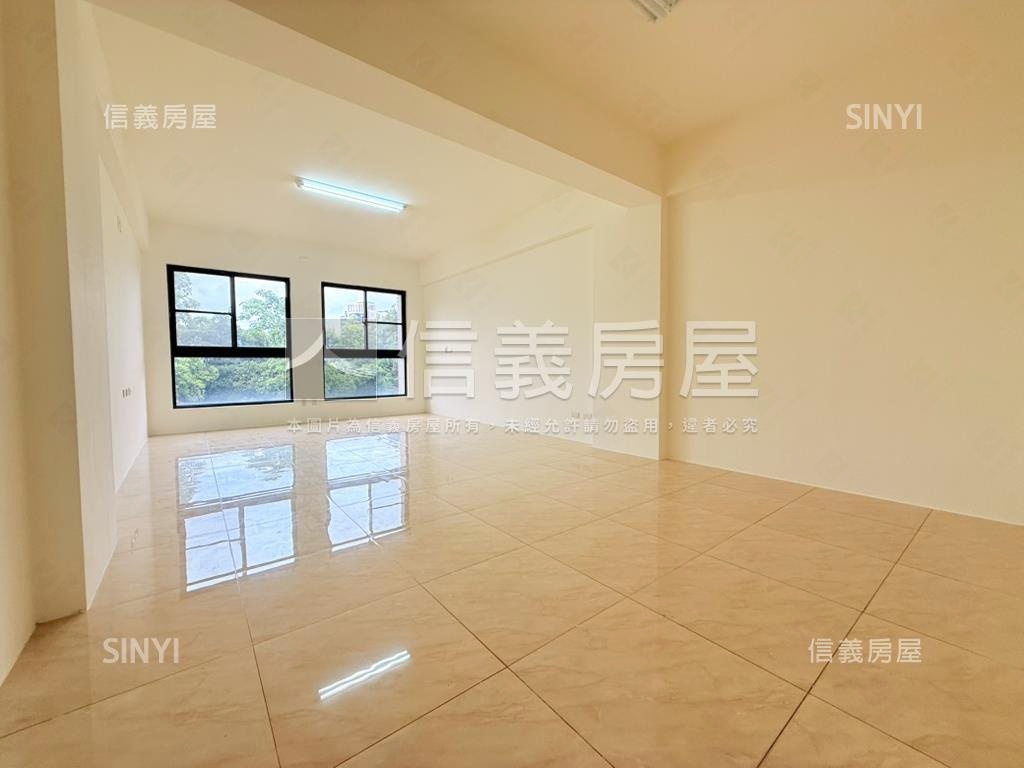 校園首排電梯透天店面房屋室內格局與周邊環境